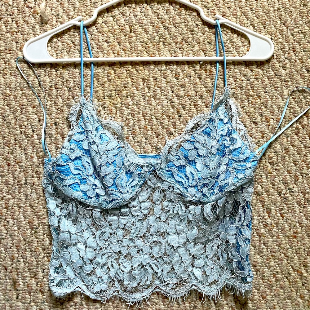 Lacey bralette top 💙
